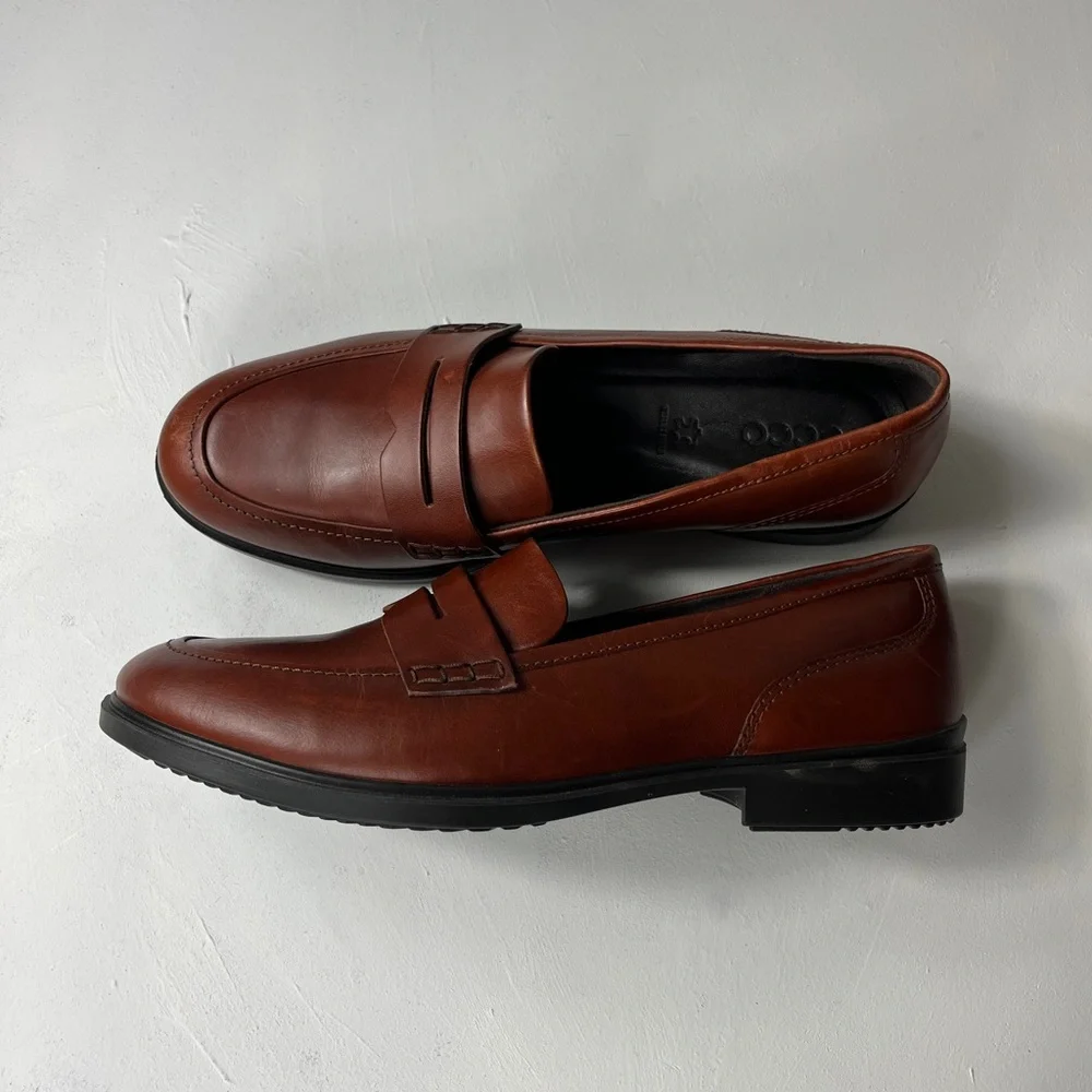 Ecco Rich Brown Leather Slip-On Loafers